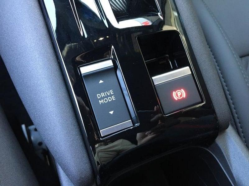 Alfa Romeo Junior 1.2 145 CV Hybrid eDCT6 Speciale IBRIDA AUTOMATICA