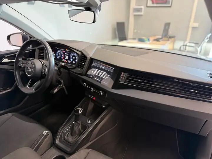 Audi A1 citycarver 30 TFSI Identity Contrast~UniPro~Promo Finanziamento~Tagliandi Certificati Audi