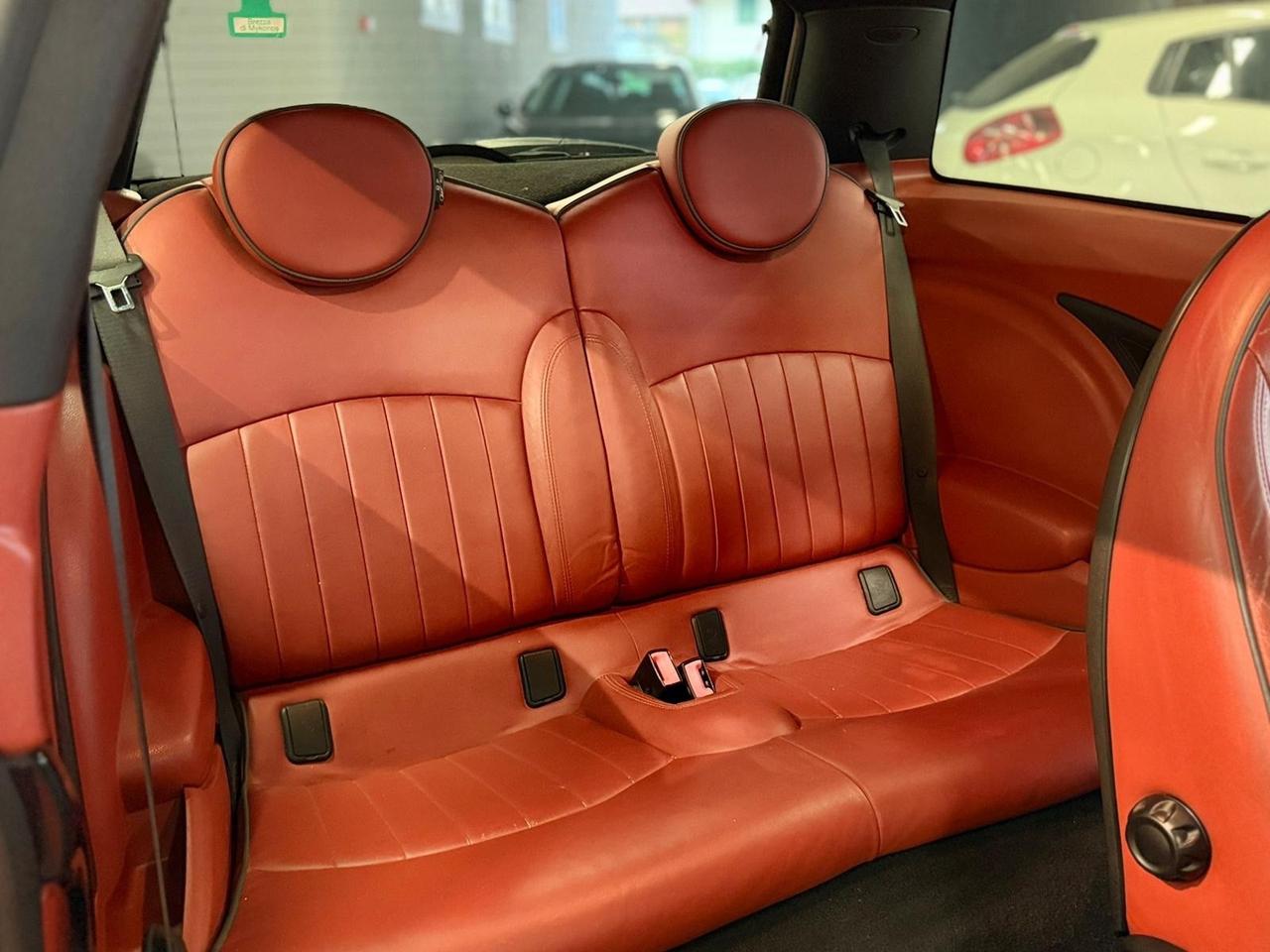 Mini 1.6 16V Cooper D