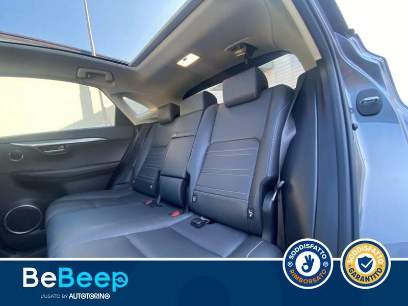 Lexus NX 300H 2.5 SPORT 4WD CVT