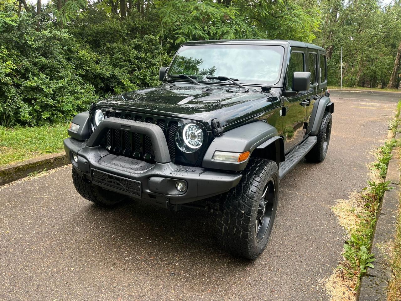 Jeep Wrangler Unlimited 2.0 Turbo SPORT