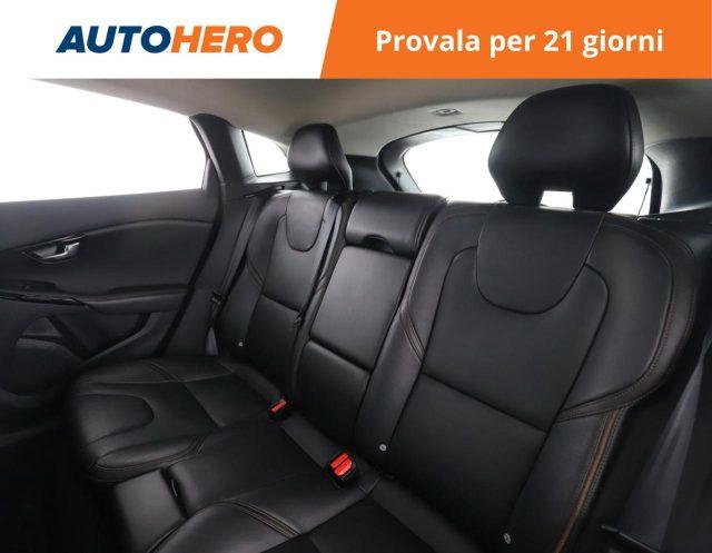 VOLVO V40 Cross Country D3 Geartronic Momentum