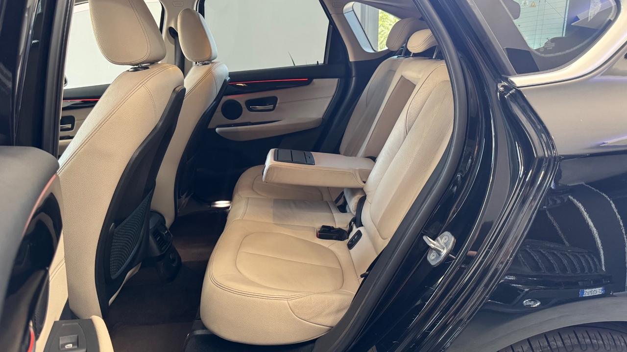 Bmw serie 2 Active Tourer 218d Luxury-2017