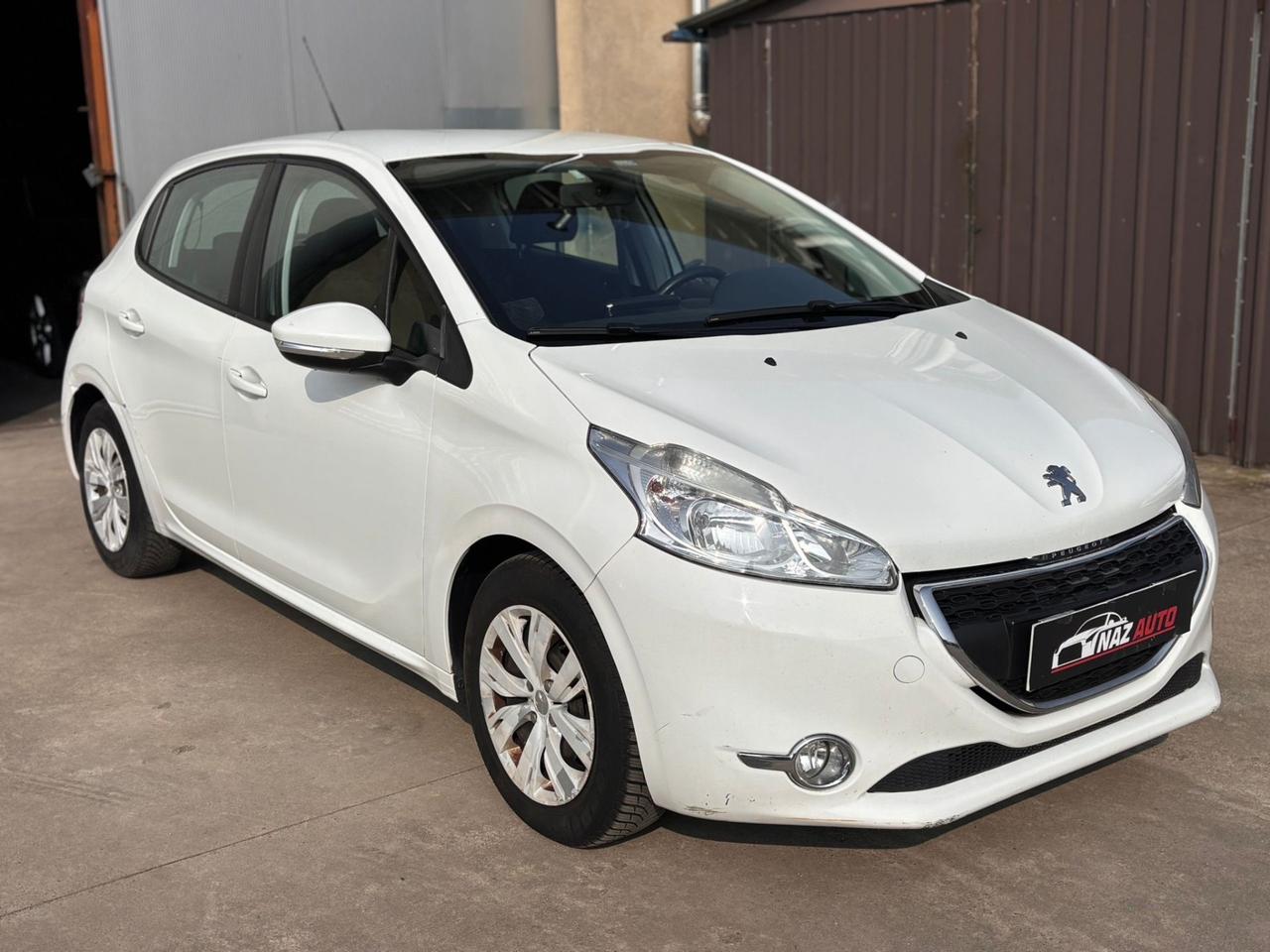 Peugeot 208 1.2 VTi 82 CV 5 porte Allure