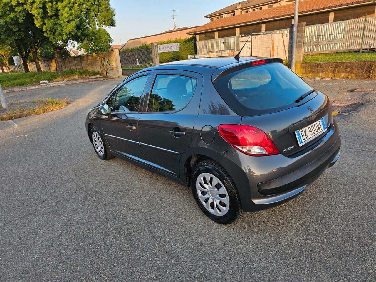 Peugeot 207 1.4 HDi 70CV 5p. Energie