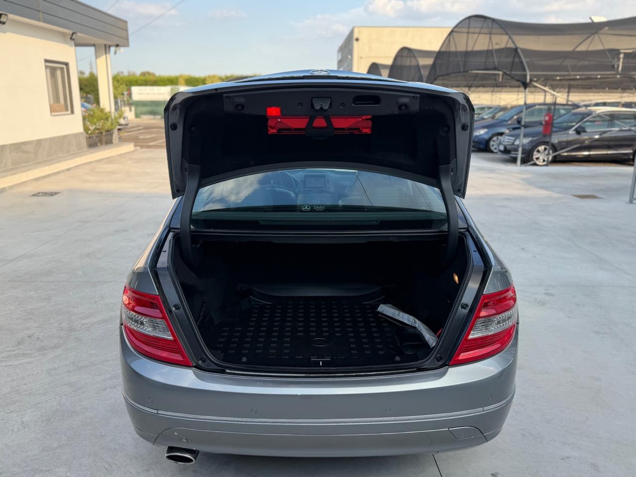 C 250 CDI 4Matic BlueEFFICIENCY Avantgarde AMG