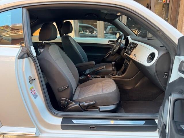 Volkswagen Maggiolino 1.6 TDI Design New Beetle