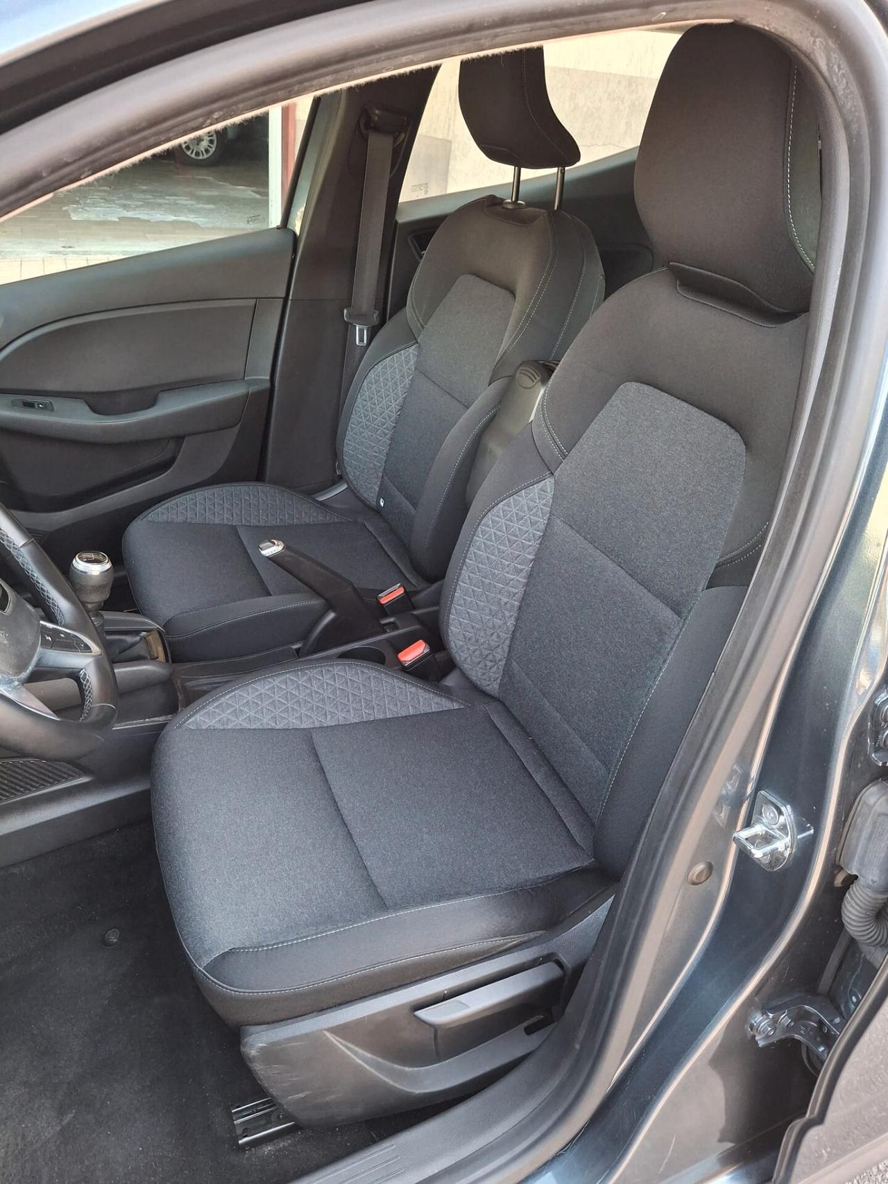 Renault Clio TCe 100 CV GPL 5 porte Intens