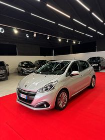 PEUGEOT 208 NEOPATENTATI