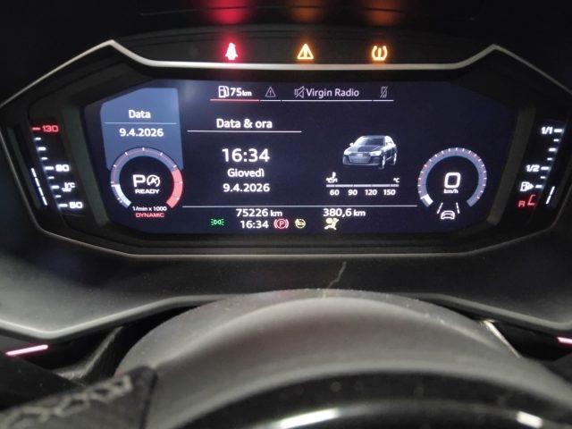 AUDI A1 SPORTBACK 40 TFSI S tr. Identity Black S line 18"