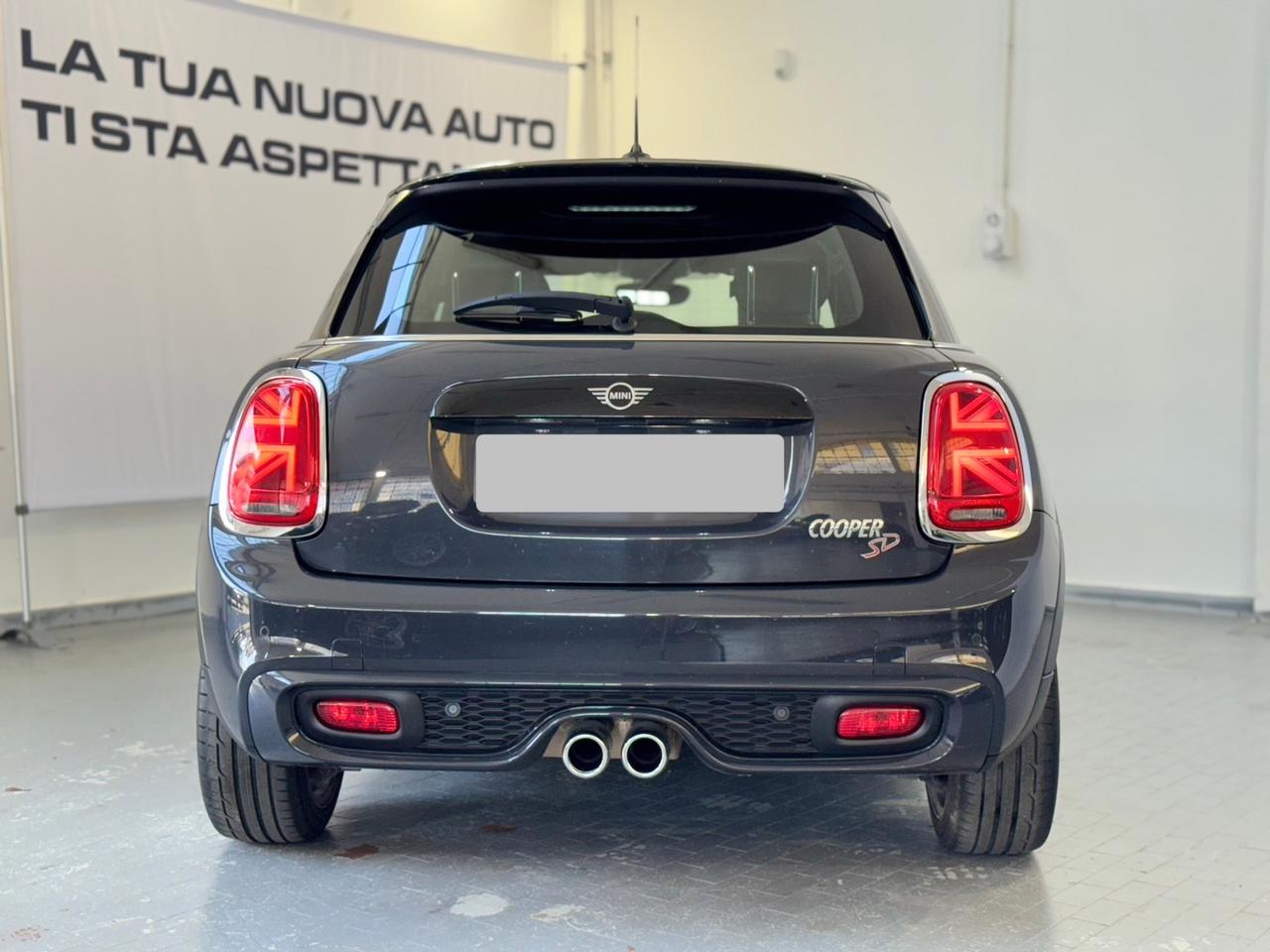 Mini Mini 2.0 Cooper SD aut. Hype 5 porte