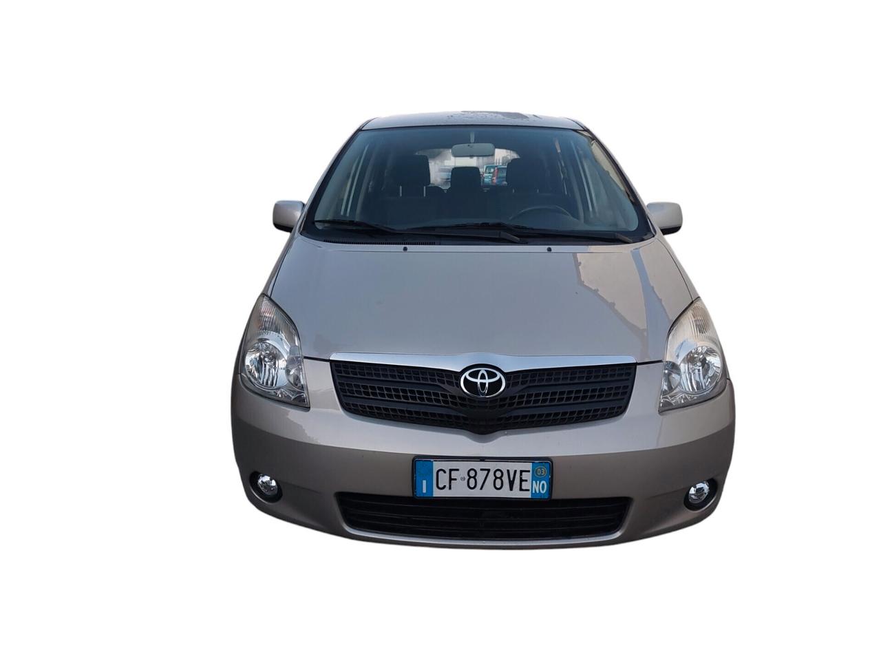 Toyota Corolla Verso 1.6 16v vvt-i *EURO 4*