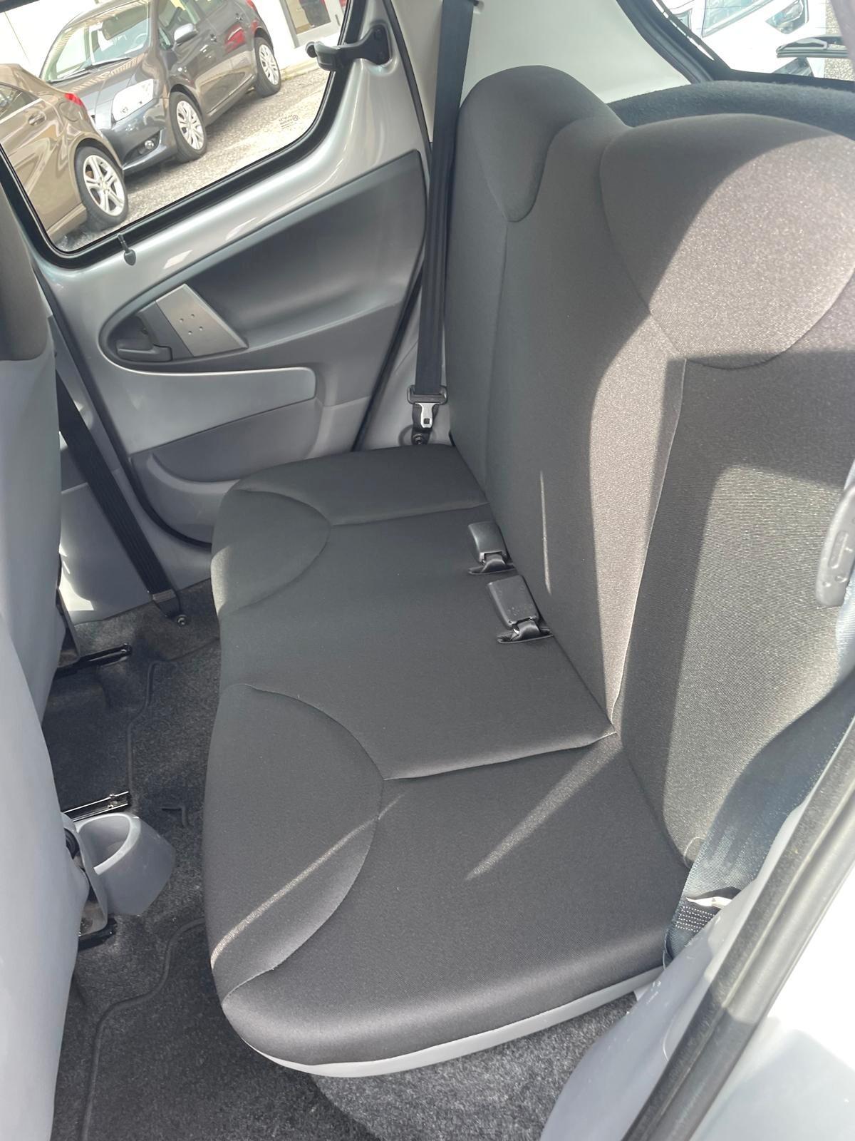 Toyota Aygo 1.0 Benzina – Neopatentati – Solo 85.745 km!