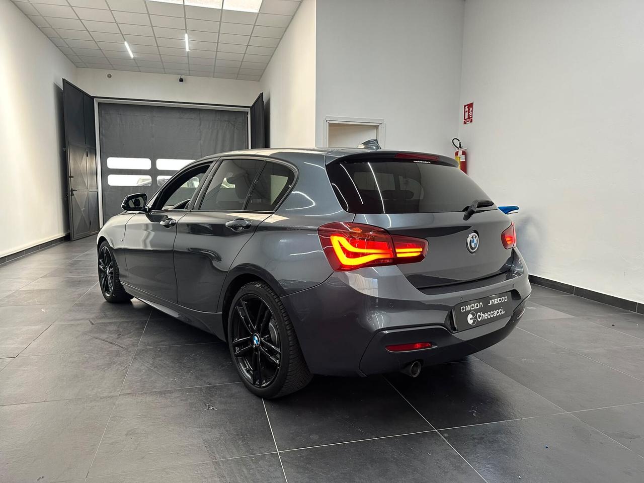 Bmw 116 116d 5p. Msport