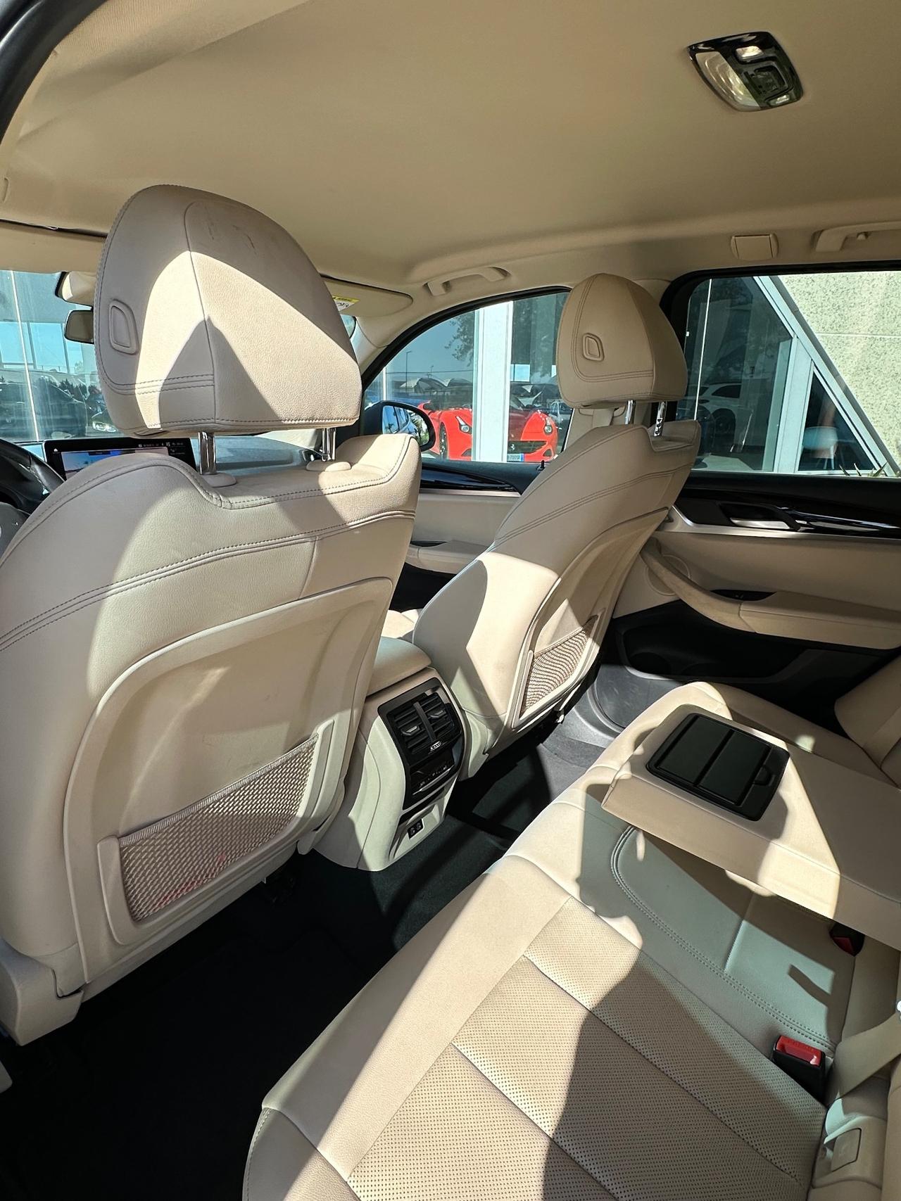 BMW X3 xdrive20d Luxury offerta TStock prezzo imperdibile