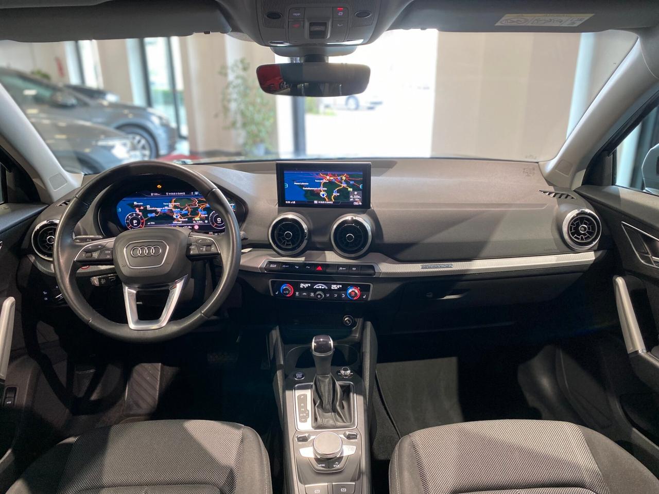 Audi Q2 35 TDI quattro S tronic Sport TETTO