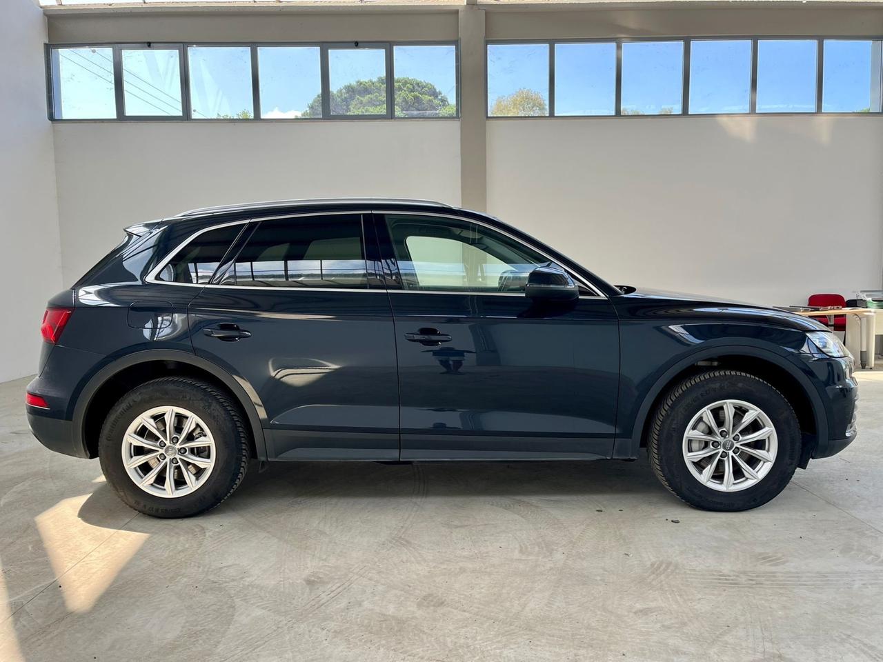 Audi Q5 2.0 TDI 190CV quattro Stronic Business