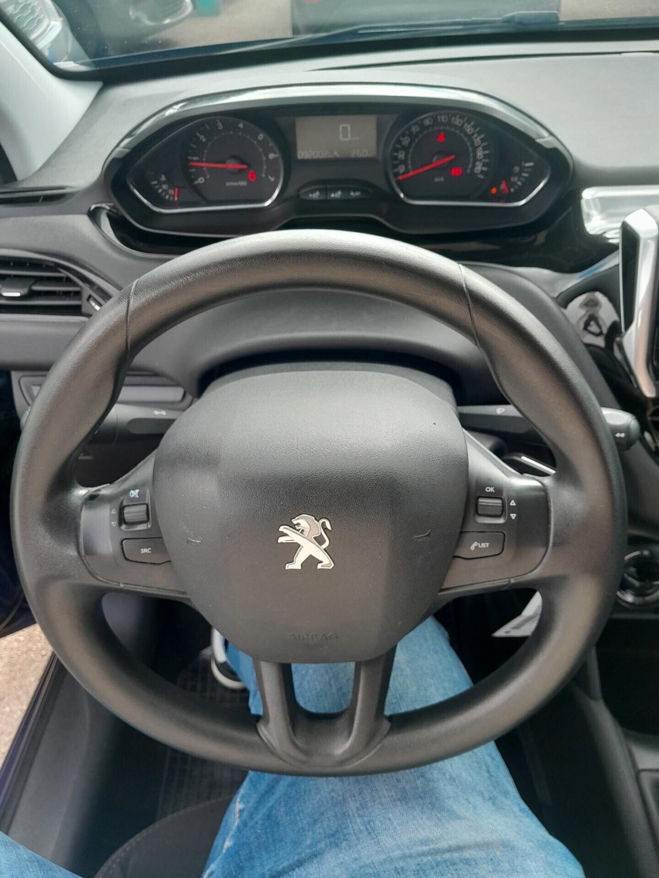 Peugeot 208 1.0 Benzina unico proprietario 89000km!!