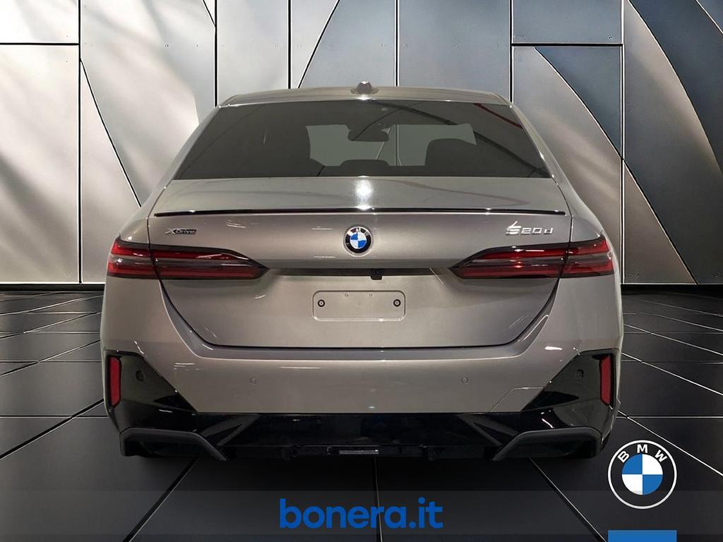 BMW Serie 5 Berlina 520 d 48V M Sport Pro xDrive Steptronic