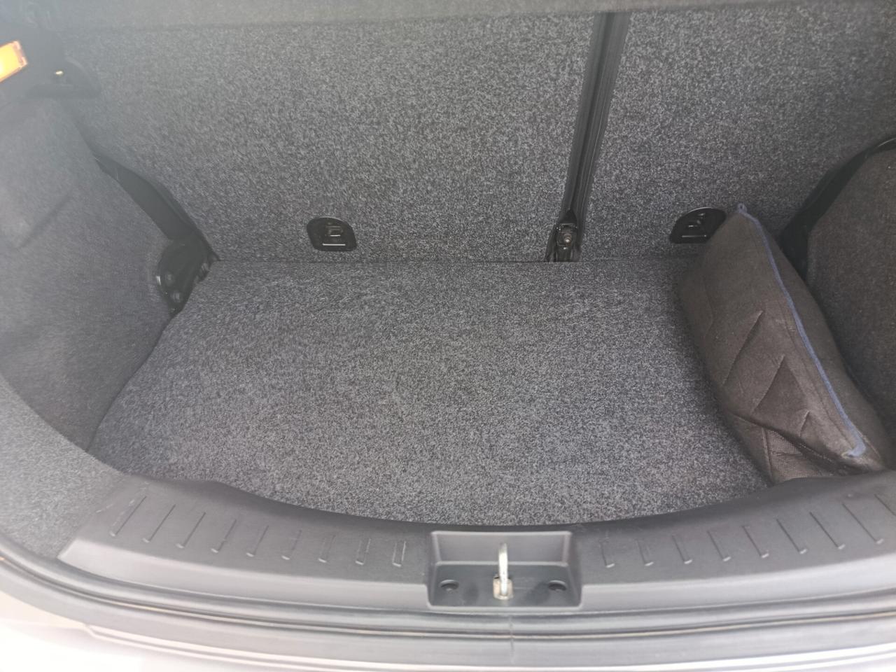 Lancia Ypsilon 1.2 69 CV 5 porte GPL Ecochic Gold