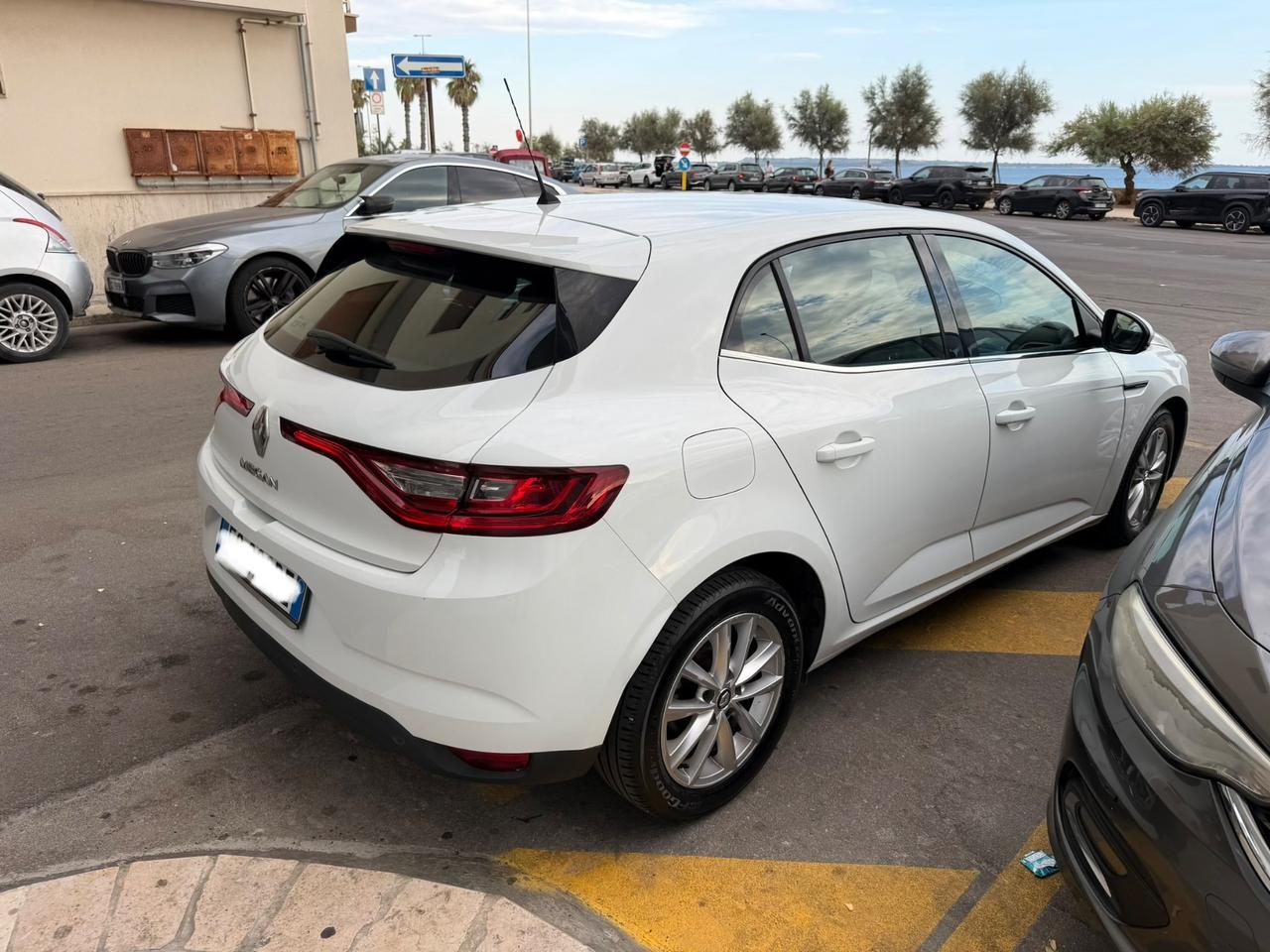 Renault Megane Mégane dCi 8V 110 CV EDC Energy Bose
