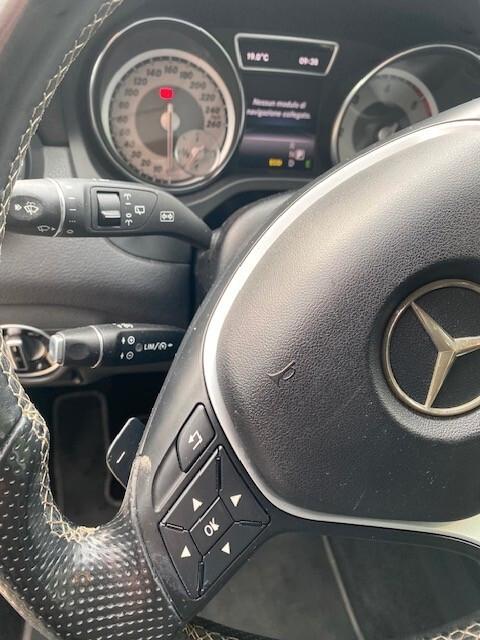 Mercedes-benz GLA 200 CDI Automatic 4Matic Sport
