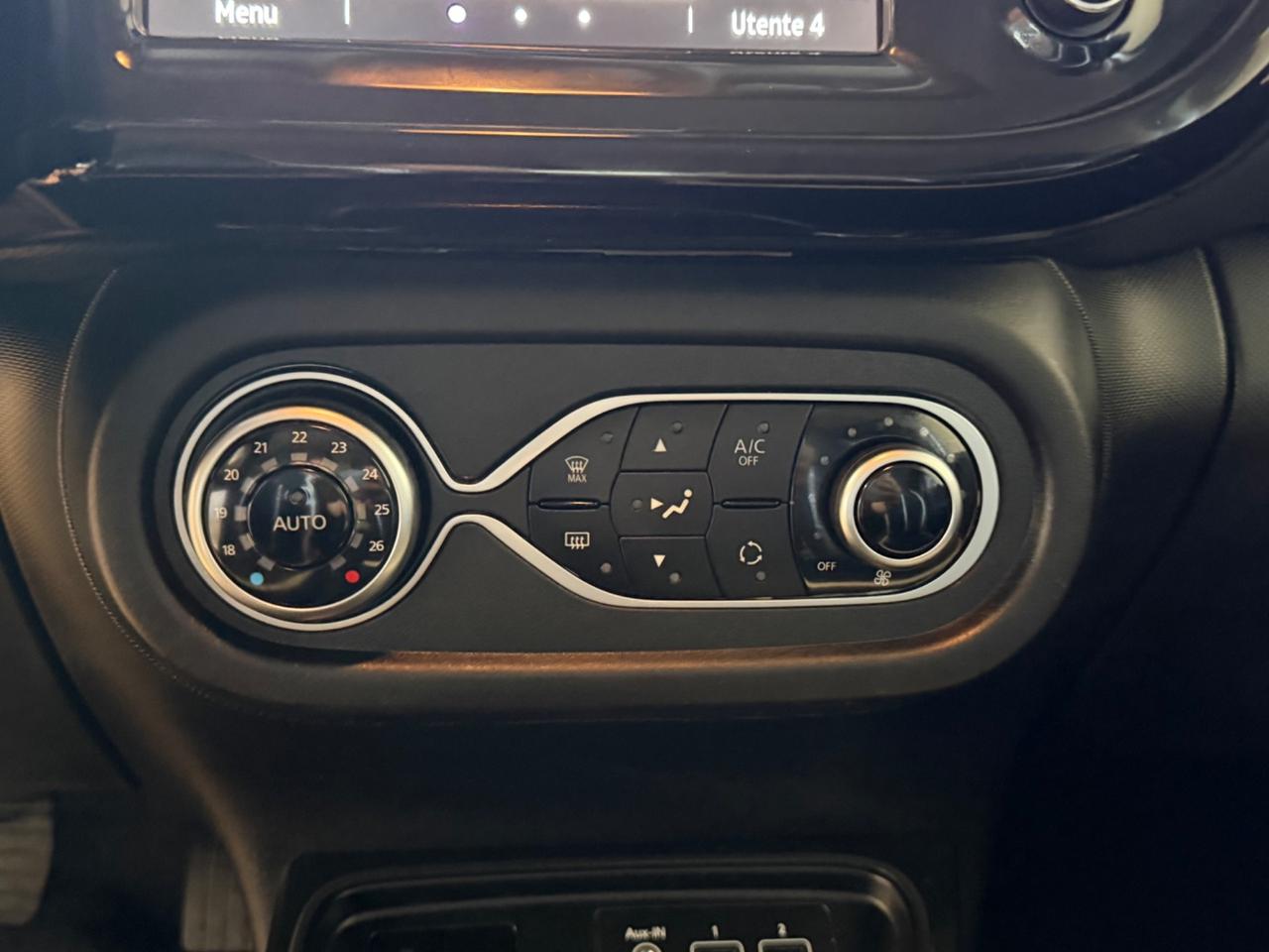 Renault Twingo SCe 65 CV Urban Night