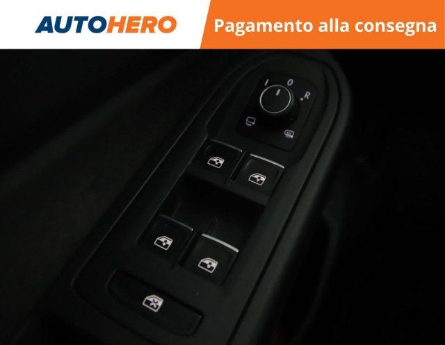 VOLKSWAGEN Golf 1.5 eTSI 150 CV EVO ACT DSG Life