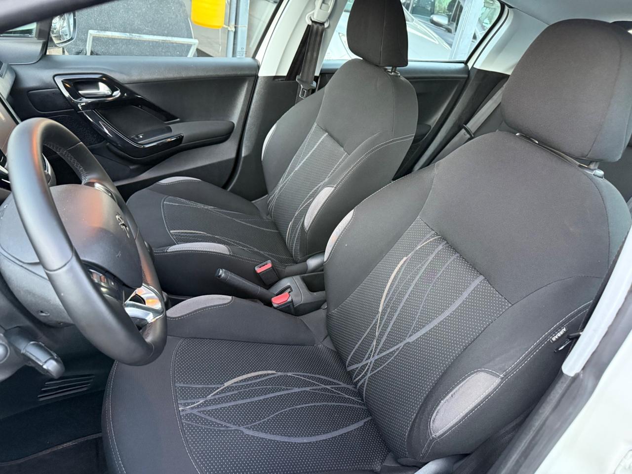 Peugeot 208 BlueHDi 75 5 porte Allure Km Certif