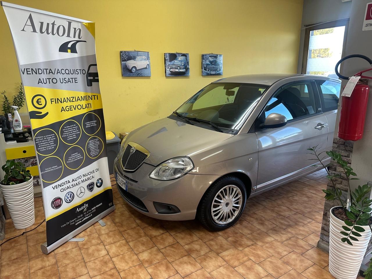 Lancia Ypsilon 1.2 69 CV Diva