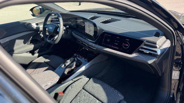 AUDI A5 AVANT TDI 150 kW MHEV+ S TRONIC S LINE EDITION