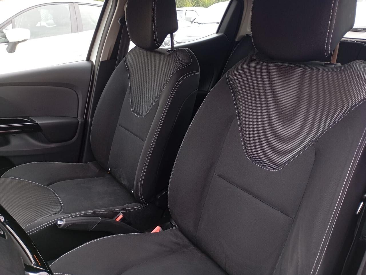 Renault Clio 1.5 dCi 8V 75CV 5 porte Costume National