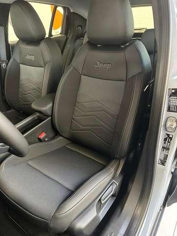 Jeep Avenger MY25 1.2 MHEV 110cv Altitude+Navi+key less+full