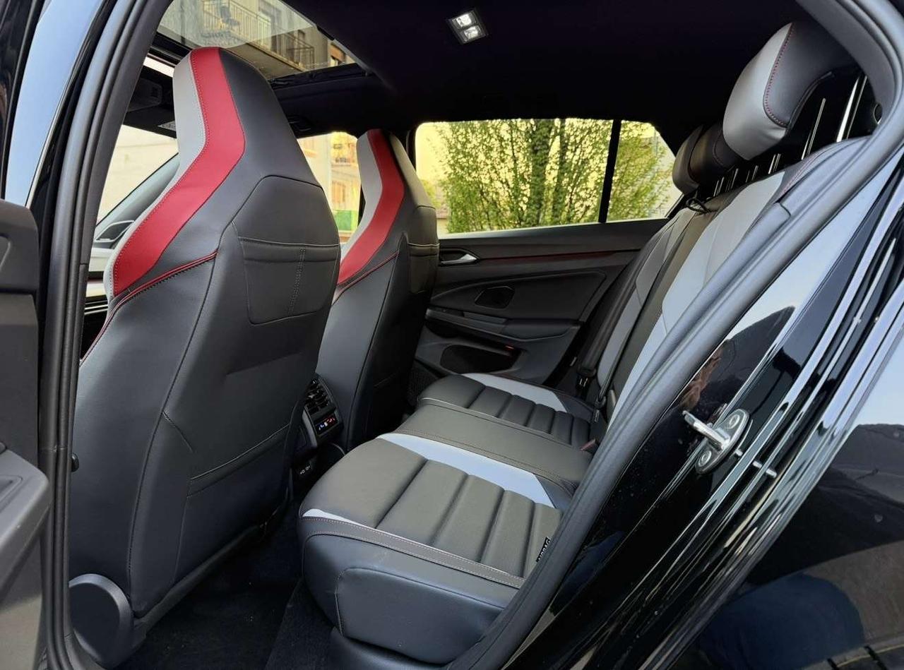 Volkswagen Golf GTI Golf GTI 2.0 tsi 265 CV