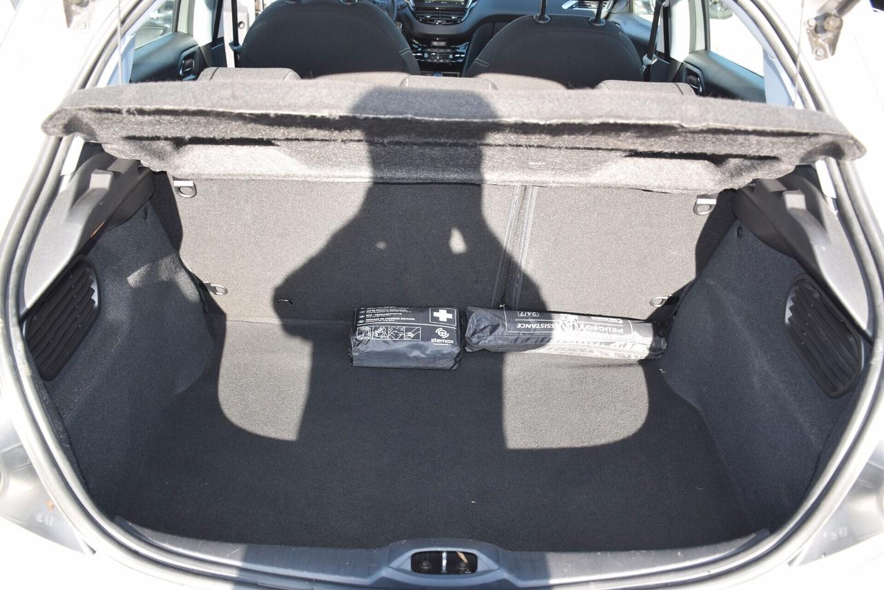 Peugeot 208 1.6HDi 75CV 5porte Allure NAV ANDROID CARPLAY CAM SENSORI CRUISE OK NEOPATENTATI