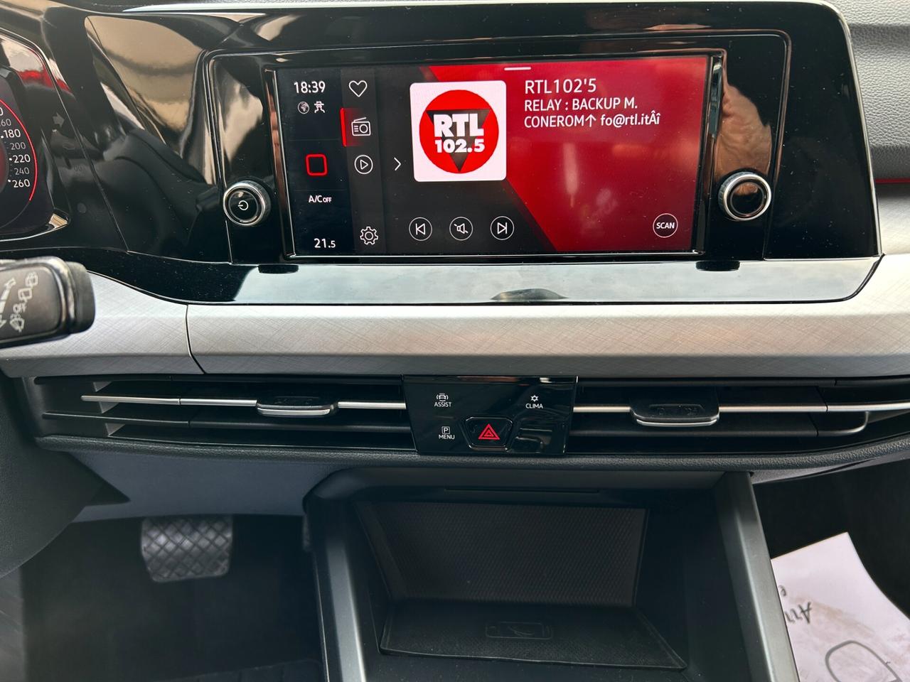 Volkswagen Golf 1.5 TGI DSG Life 2021