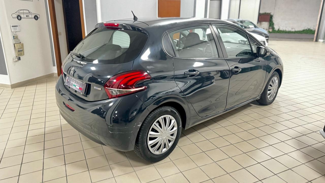 Peugeot 208 PureTech 82 5p. GPL Active