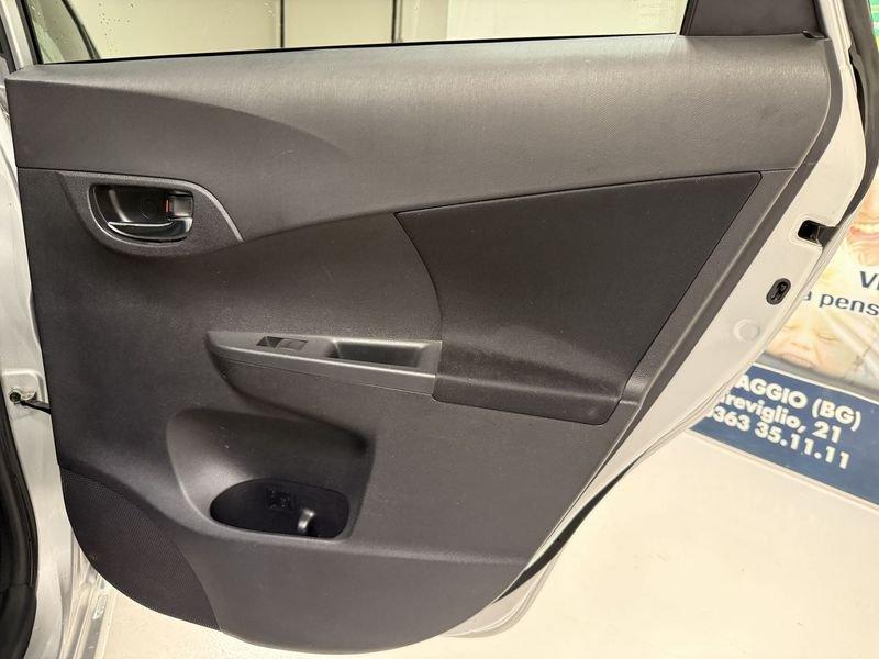 Toyota Verso-S Verso-S 1.4D MT Active