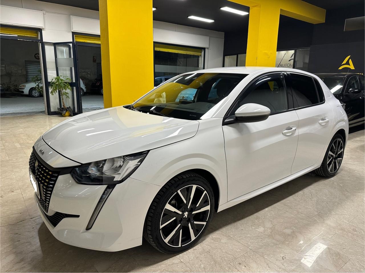 Peugeot 208 PureTech 100 Stop&Start 5 porte Allure