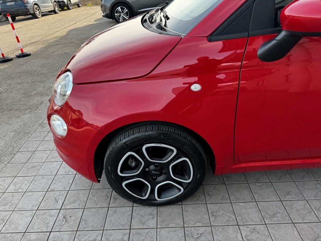 Fiat 500 C 1.0 Hybrid Red