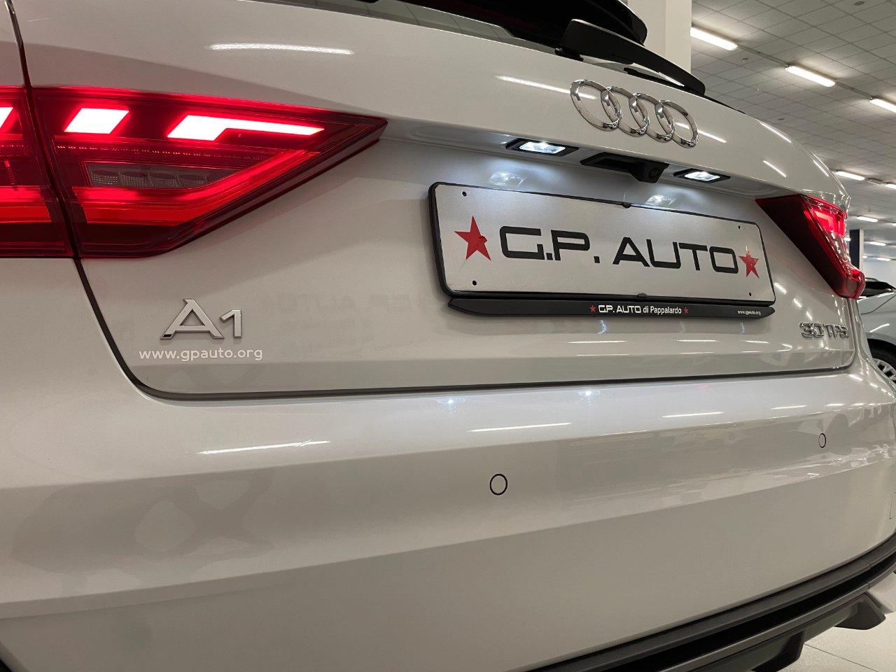 Audi A1 Sportback 30 1.0 tfsi S Line Edition 116cv