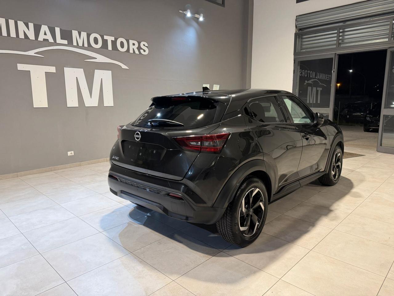 Nissan Juke 1.0 DIG-T 114 CV N-Connecta