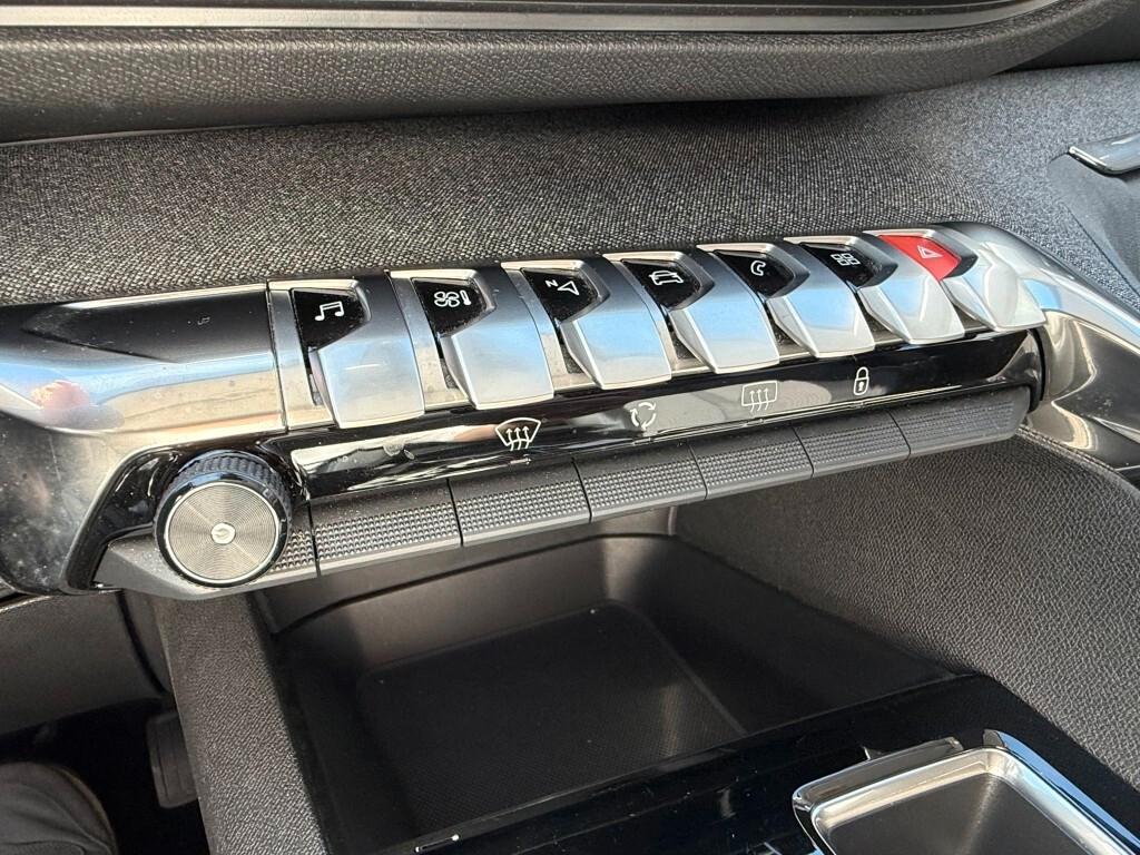 Peugeot 3008 BlueHDi 130 S&S EAT8 Allure Pack