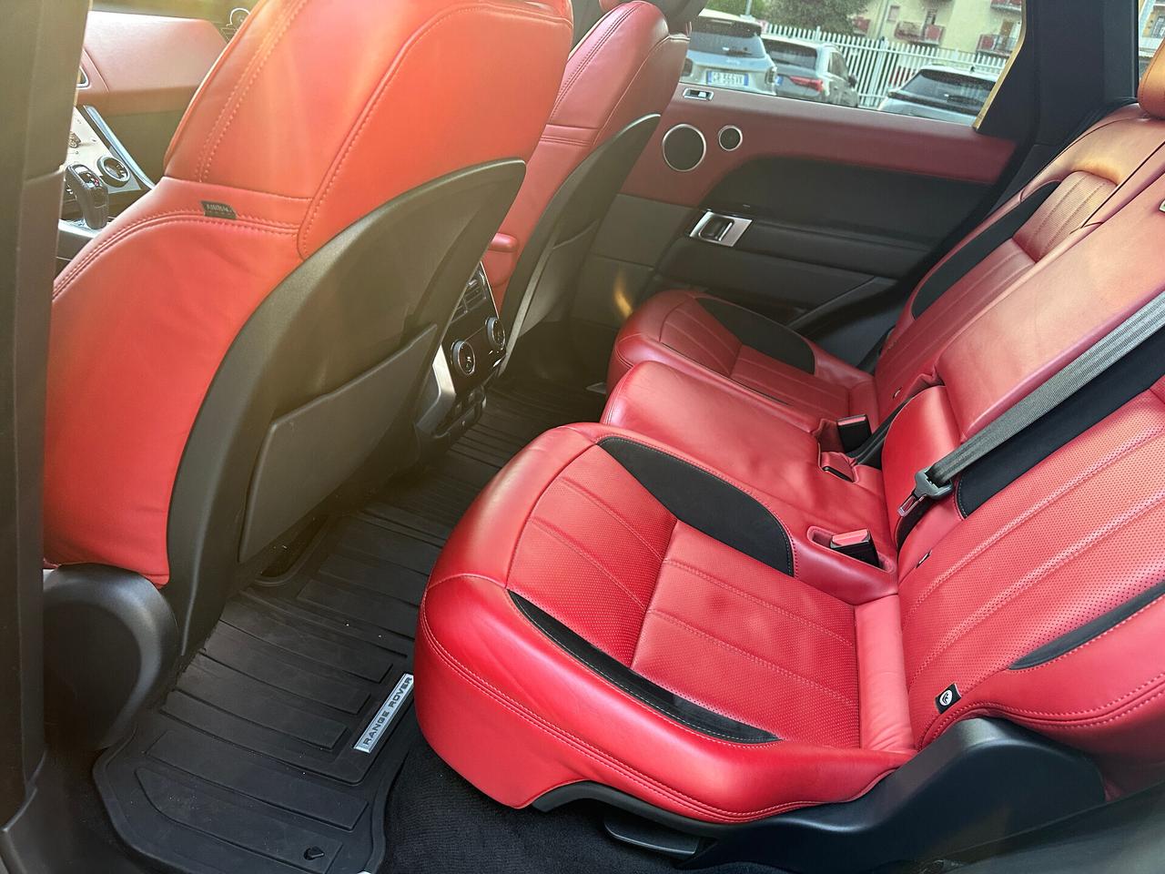 Land Rover Range Rover Sport 3.0 TDV6 HSE