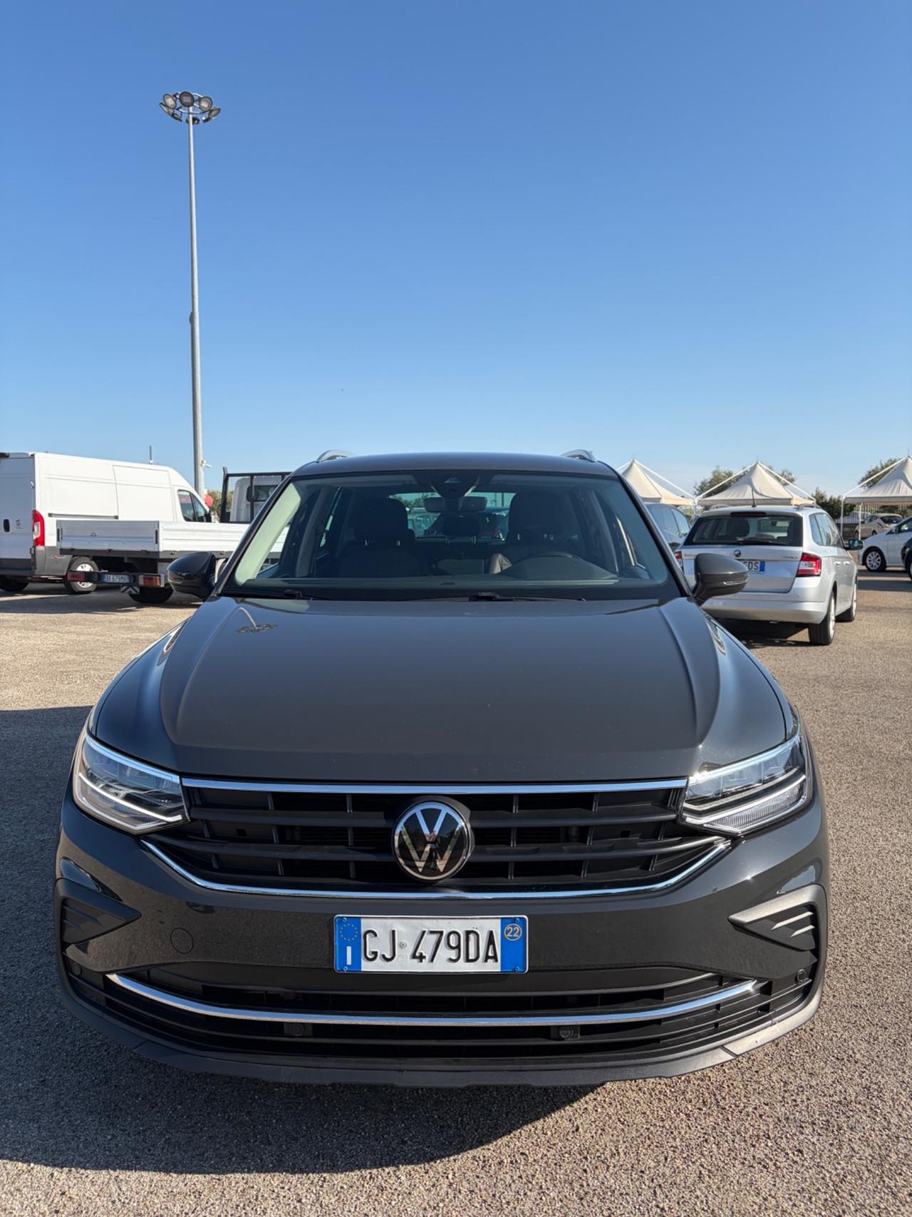 Volkswagen Tiguan 2.0 TDI 150 CV SCR DSG Elegance