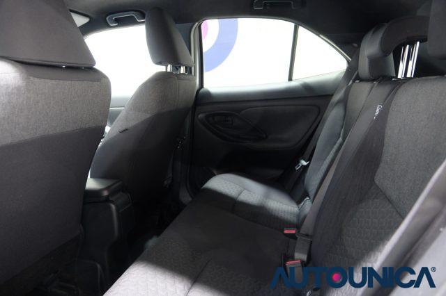 TOYOTA Yaris Cross 1.5 HYBRID 5PORTE E-CVT AWD-I 4x4 TREND FULL LED