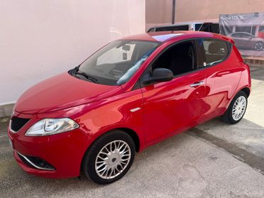 Lancia Ypsilon 1.2 69 CV 5 porte GPL Ecochic Gold