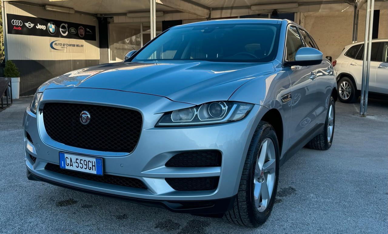 Jaguar F-Pace 2.0 D 180 CV AWD aut. Chequered Flag