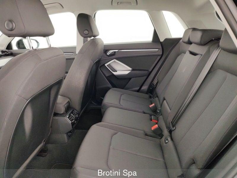Audi Q3 Q3 45 TFSI e S tronic Business