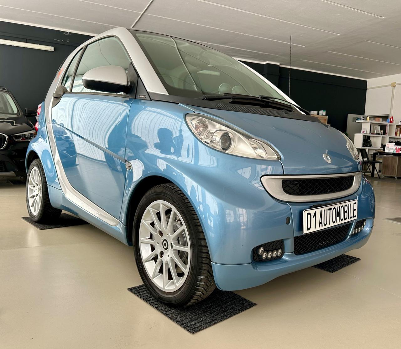 Smart ForTwo 1000 52 kW coupé passion